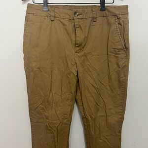 Old Navy Men's Chinos in Khaki Brown